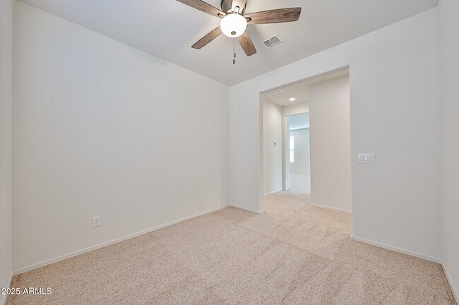 Building Photo - 7166 W Bent Tree Dr