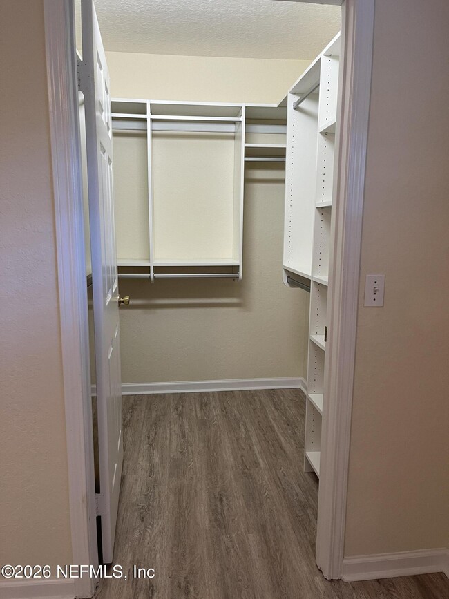 Building Photo - 1701 The Greens Way