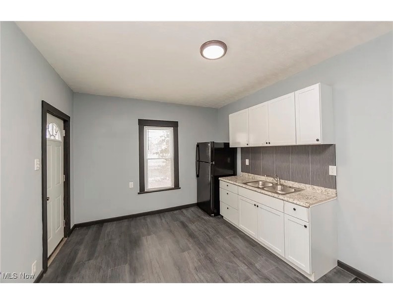 Building Photo - 1431 Rowley Ave