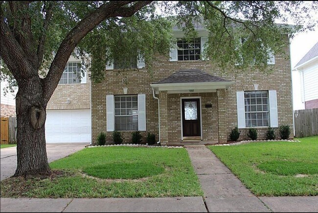 Building Photo - 2823 Plantation Wood Ln