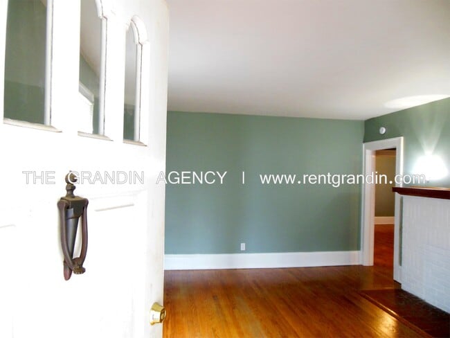 Building Photo - 142 Horner Ln
