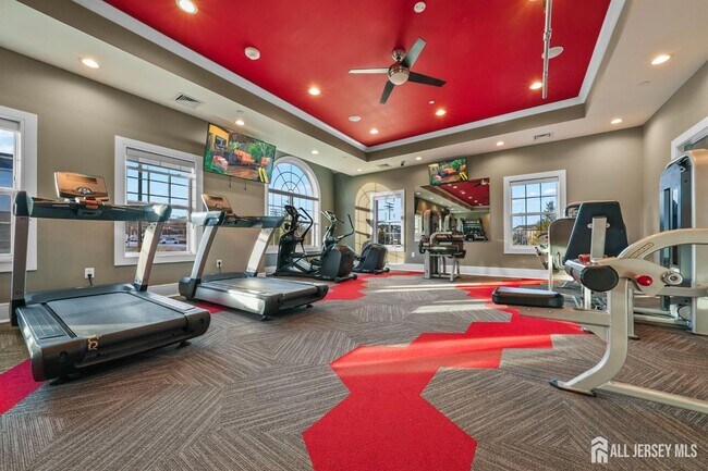 Building Photo - 1901 Swales Ct