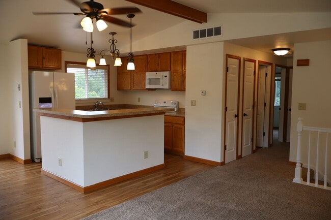 Building Photo - Lovely Loveland Home with Finished Basemen...
