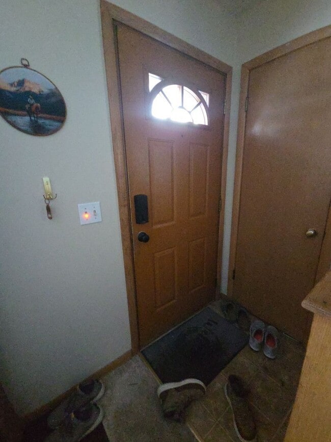 Building Photo - 1618 Natchez Ave S