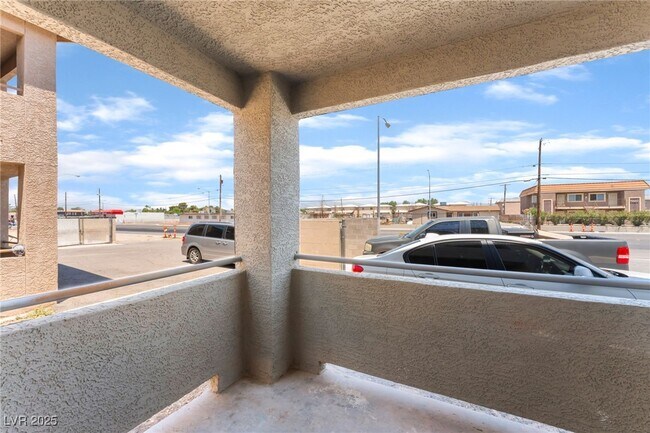 Building Photo - 5689 E Lake Mead Blvd