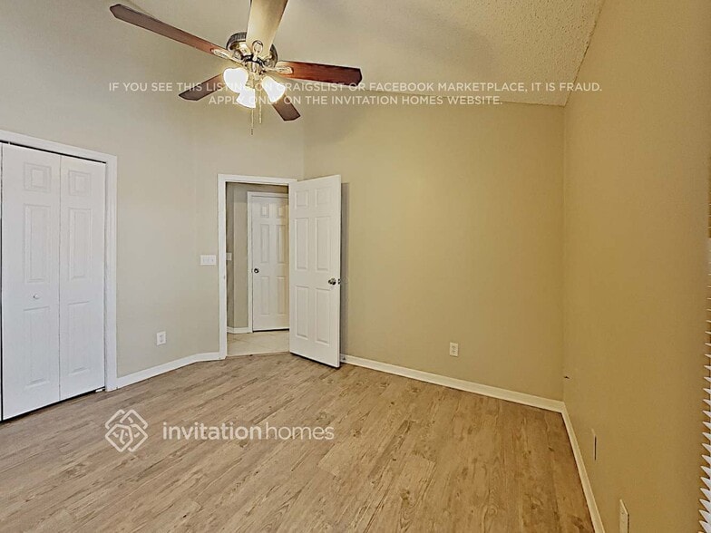 Building Photo - 2337 Needham Dr