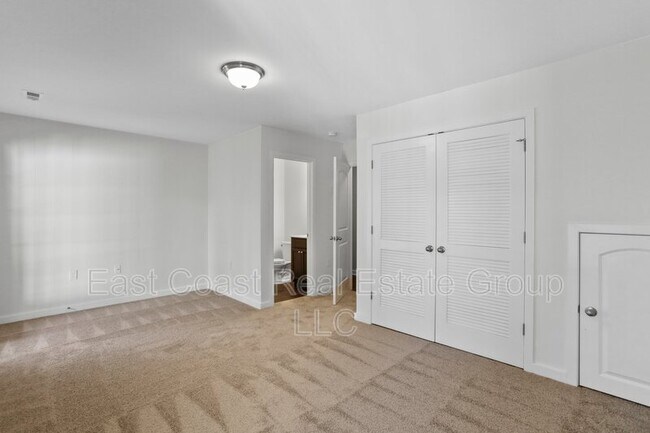 Building Photo - 43 Savage Ct