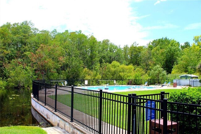 Building Photo - 1340 Stearman Ct