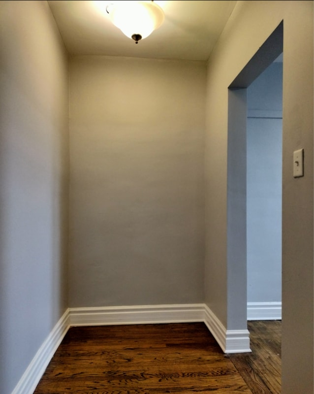 Building Photo - 1739 W 80th St