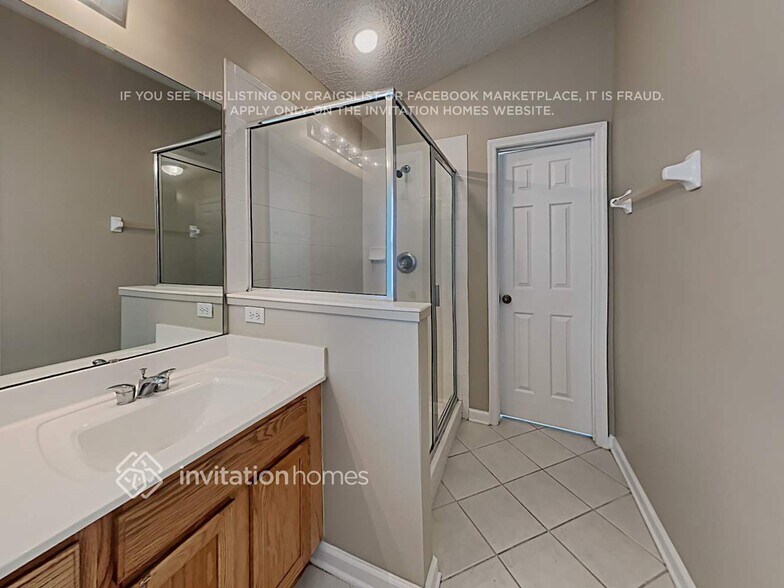 Building Photo - 8627 Stanmoor Ct