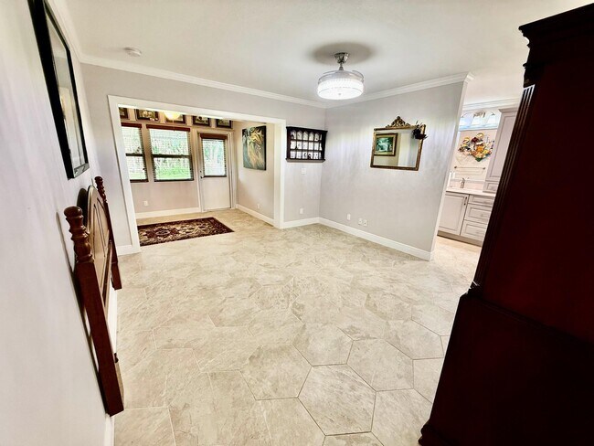 Building Photo - 916 Savannas Point Dr