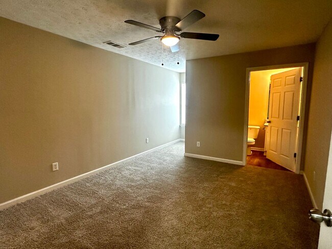 Building Photo - Multi-Family in Douglasville