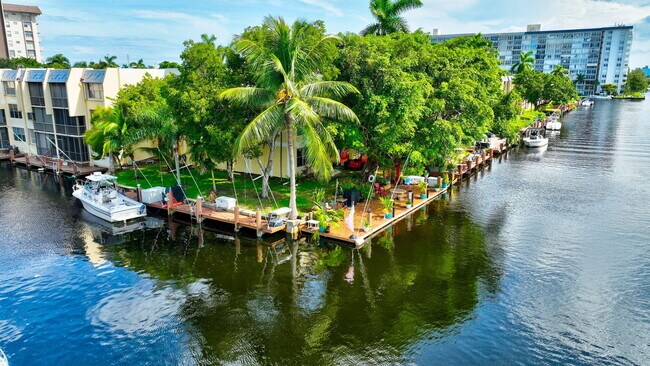 Building Photo - 777 S Federal Hwy