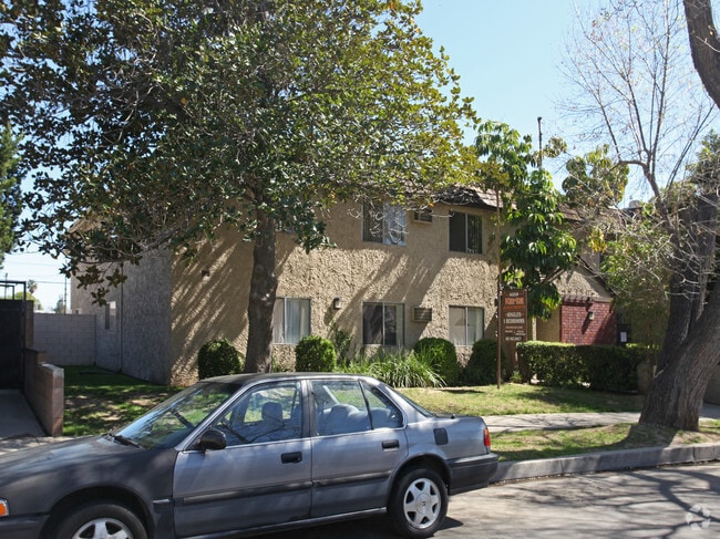 Primary Photo - 8350 Amigo Ave