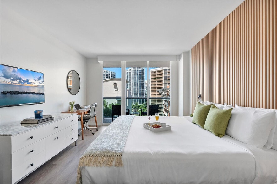 Building Photo - 2889 McFarlane Rd