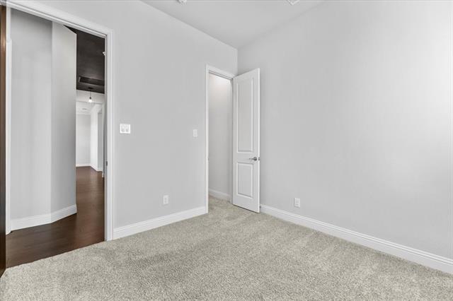 Building Photo - 6320 Starr Dr.