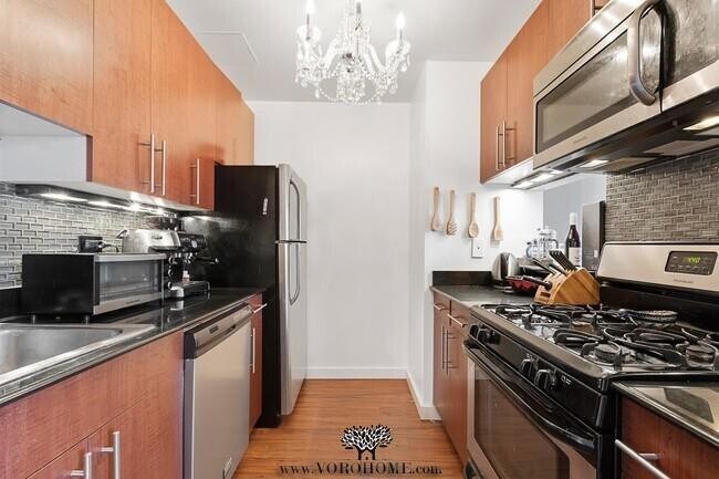 Building Photo - 0 bedroom in NEW YORK NY 10038