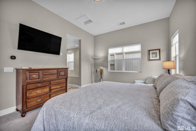 Building Photo - 619 Camargue Trl