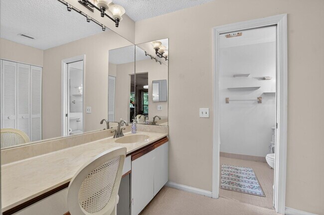 Building Photo - 9364 Sable Ridge Cir