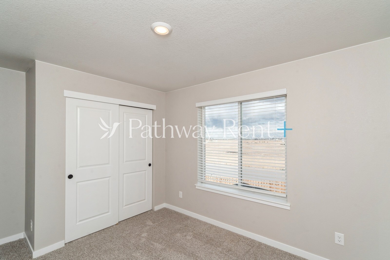 Building Photo - 9475 Yampa St