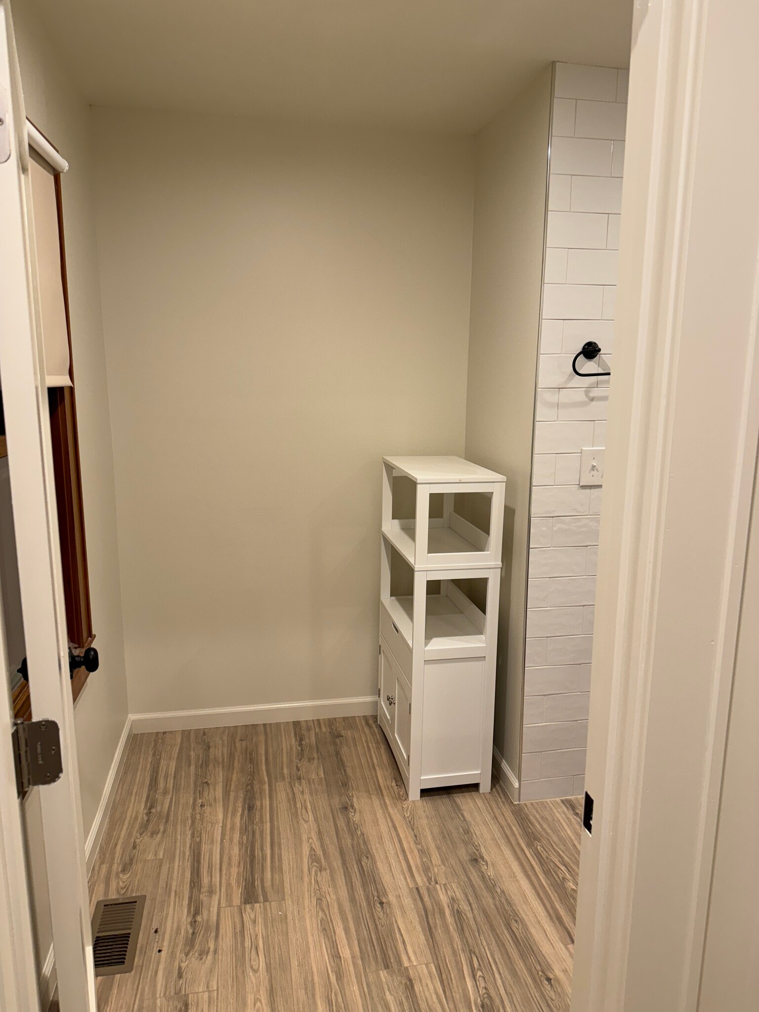 Building Photo - 1612 N Star Ave