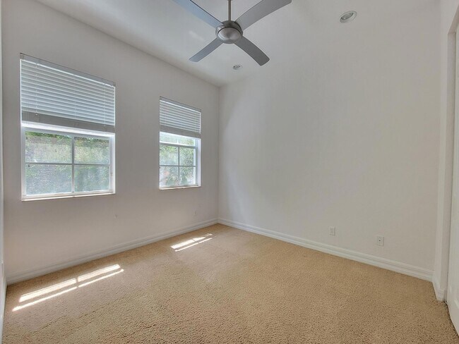 Building Photo - 142 Ennis Ln