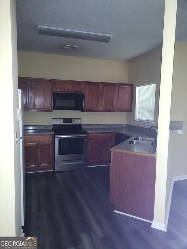 Building Photo - 7306 Bridlewood Ct
