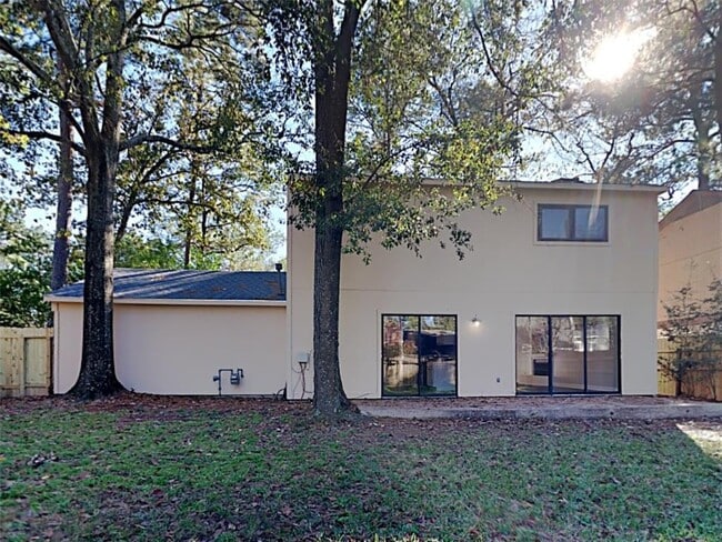 Building Photo - 3215 Sycamore Springs Dr