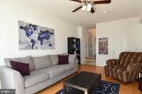 Building Photo - 45740 Winding Branch Terrace