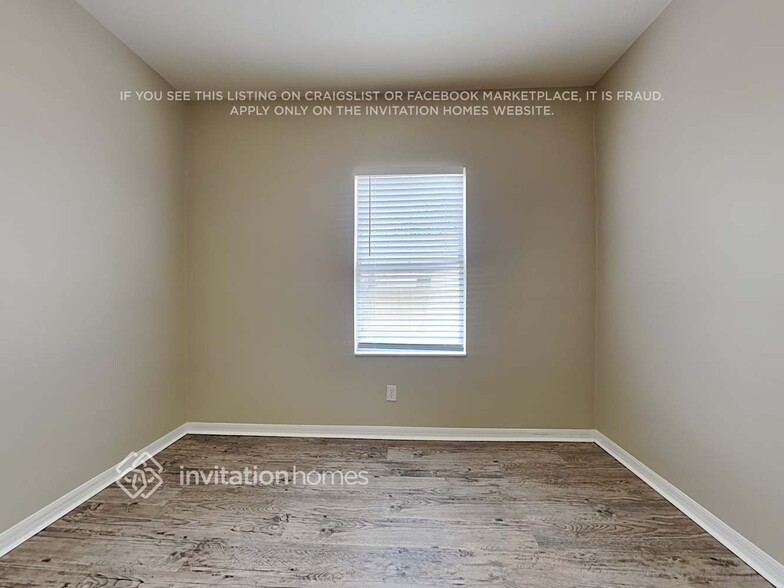 Building Photo - 1213 Gordon Oaks Dr