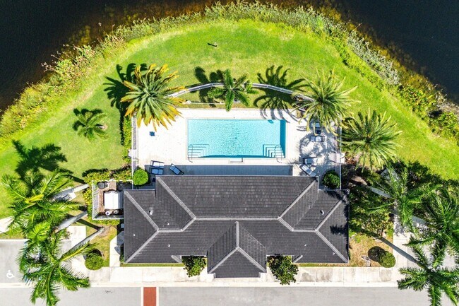 Building Photo - 11401 Pointe Midtown Dr