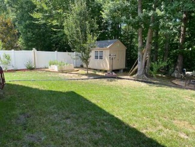 Building Photo - 3512 Frederick Dr