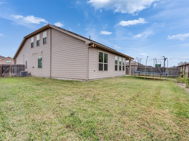 Building Photo - 2531 Sandbar Shark Ct