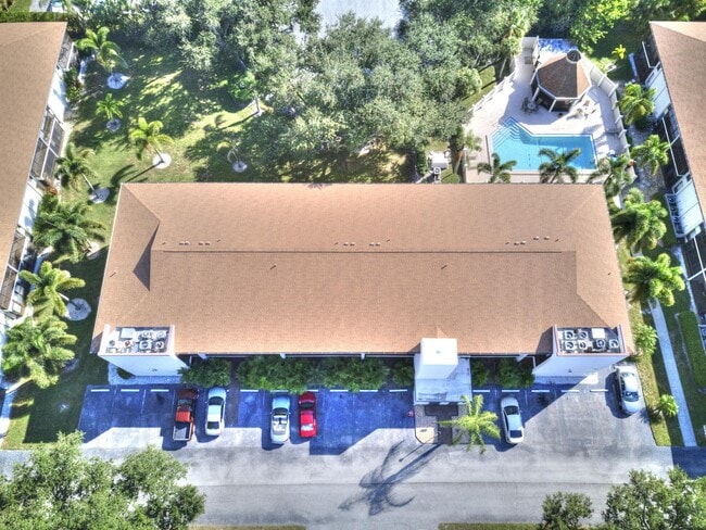 Building Photo - 7203 Curtiss Ave