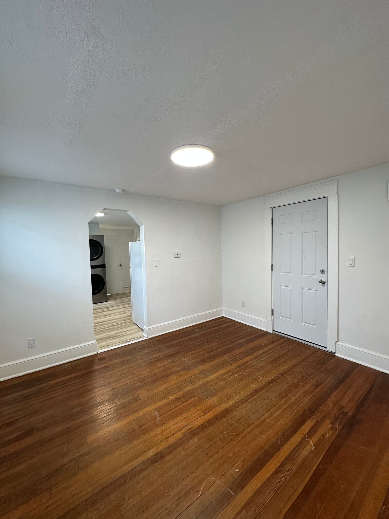 Building Photo - 48 Liberty St