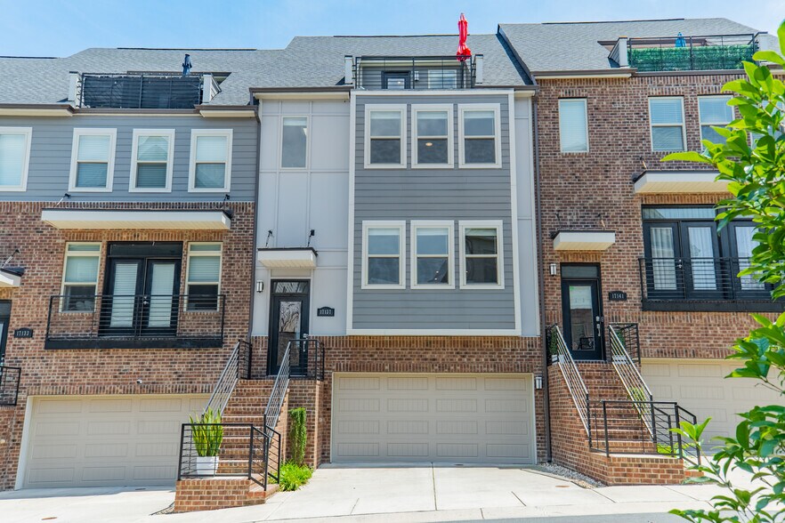Primary Photo - 17137 Soho Dr