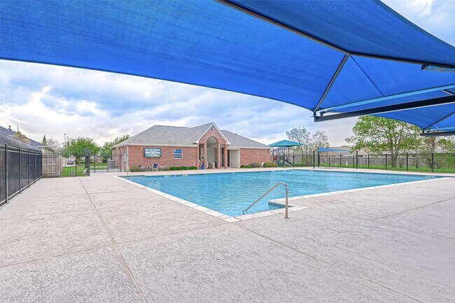 Building Photo - 15506 Bosque Viejo Trl