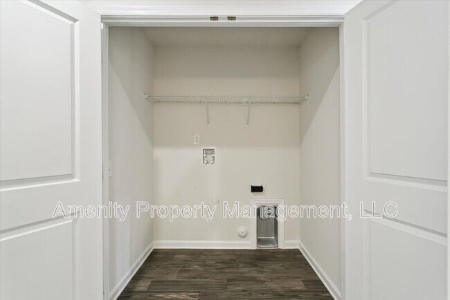 Building Photo - 205 Capeside Ct