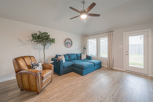 Building Photo - 1032 Brighton Orchards Ln