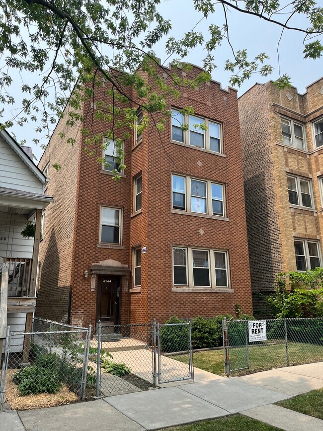 4344 N Albany Ave 4344 N Albany Ave Chicago IL 60618 Apartment Finder