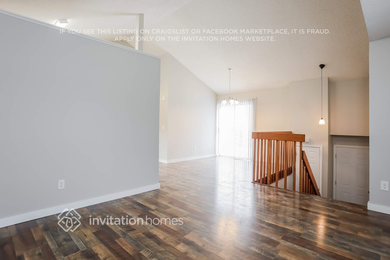 Building Photo - 4938 S Sedalia Way