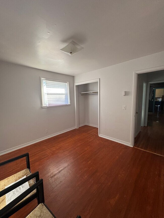 Building Photo - Spacious Brick Home in Desirable Inglewood – East Nashville