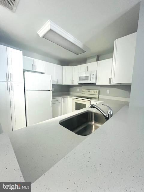 Building Photo - 4403 Silverbrook Ln