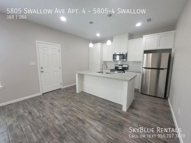 Building Photo - 5805 Swallow Ave