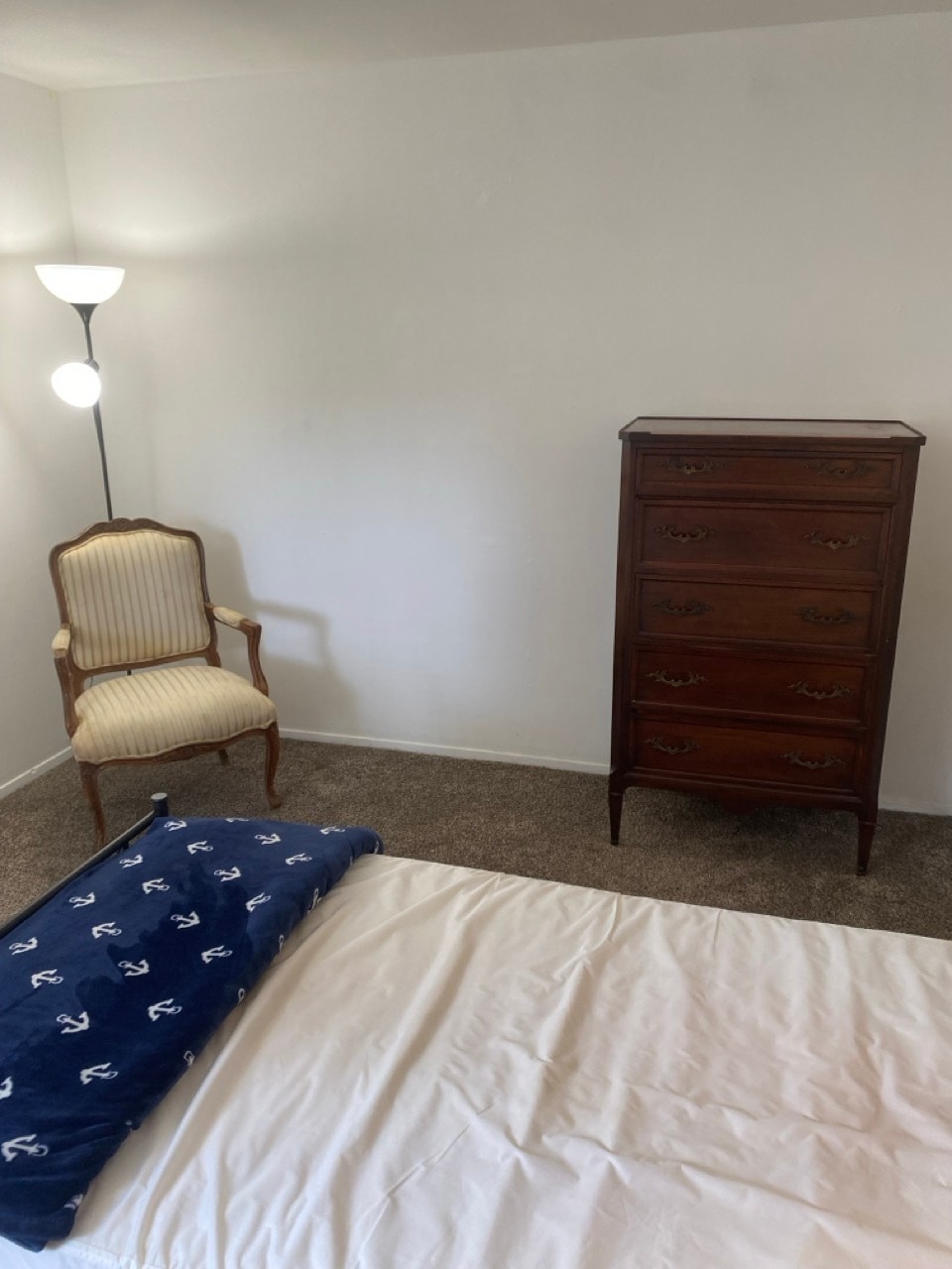 Building Photo - 42 Patricia Ln