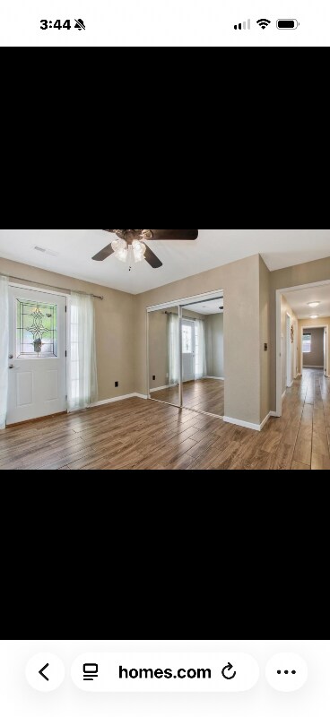 Building Photo - 32 E Chisholm Crk St