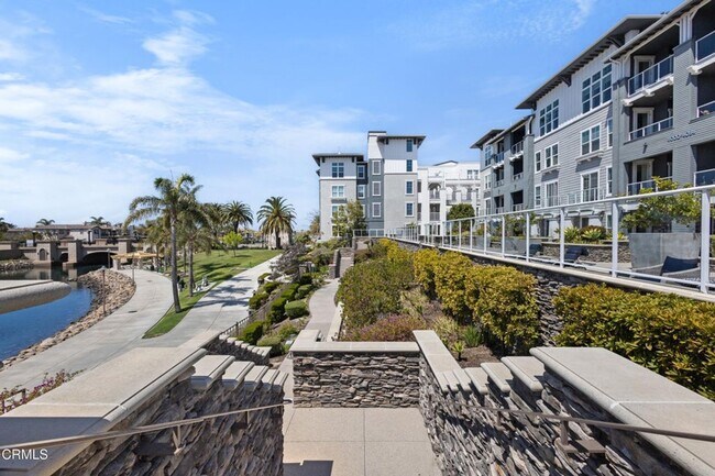 Building Photo - 4008 Tradewinds Dr