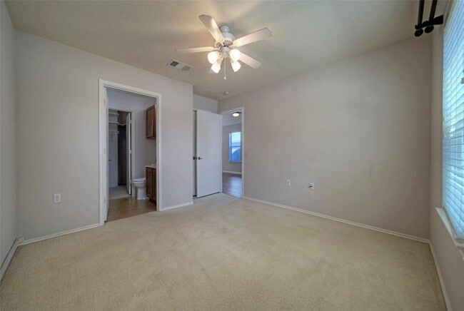 Building Photo - 18100 Belfry Pass