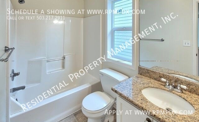 Building Photo - 23992 SW Red Fern Dr
