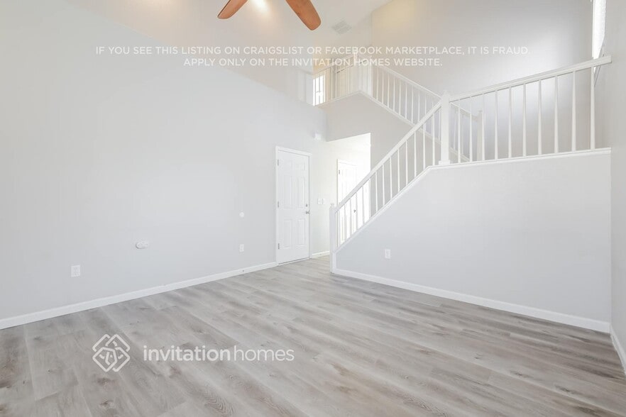 Building Photo - 19398 E 58th Dr